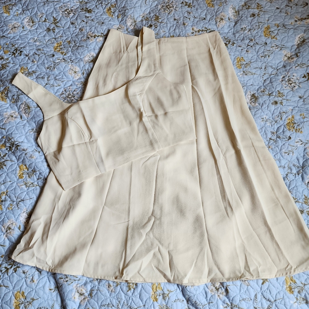 Pretty Cream Butter🧈 Yellow midi skirt & crop top set co ord set cordinate set